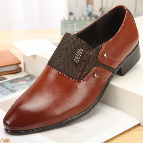 Zwarte formele slip-on herenschoenen, ideaal voor een stijlvolle business look.