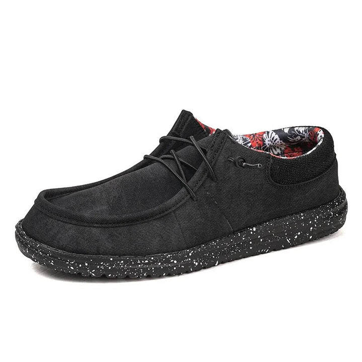 Stijlvolle slip-on herenloafers voor de zomer, perfect voor casual outfits. Ademend en makkelijk aan te trekken.