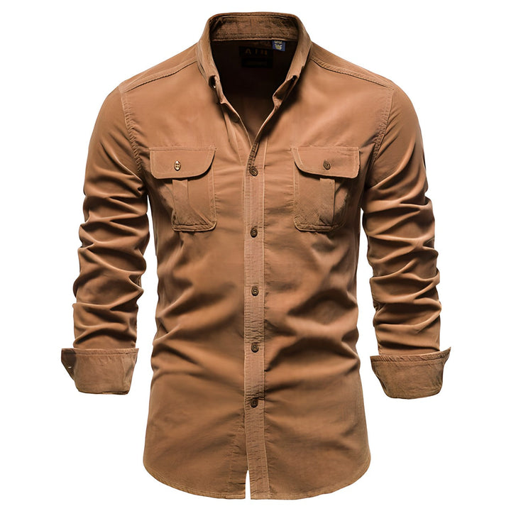 Tijdloos heren overhemd met knoopsluiting, lange mouwen. Ideaal voor een casual, comfortabele look.