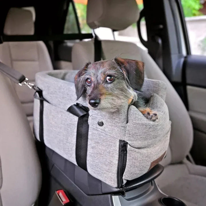 PawVoyage carpoolzitje voor kleine honden, grijs. Biedt optimale veiligheid en comfort tijdens dierenreizen.