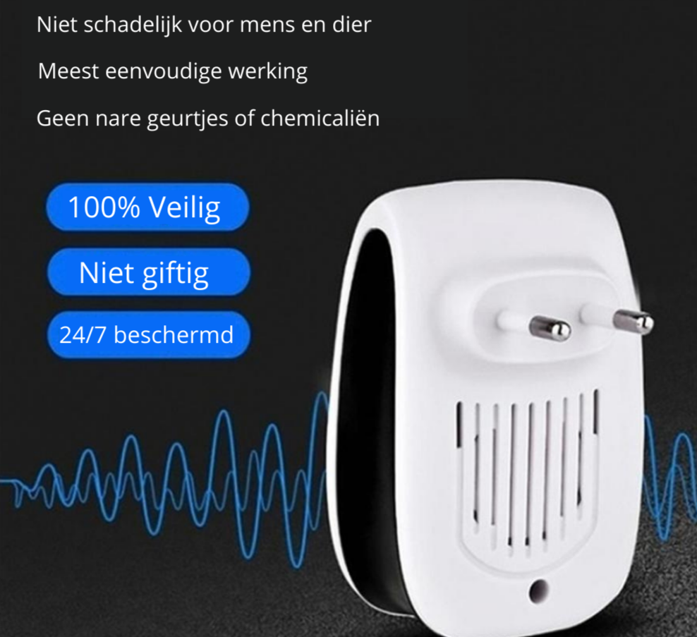 Witte ultrasone ongedierteverjager in stopcontact. Houdt muizen, muggen en vliegen weg voor een ongestoord huis.