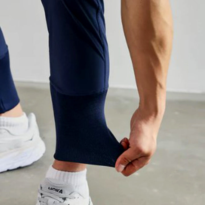 Ademende en lichtgewicht heren joggers, ideaal als comfortabele sport- of vrijetijdsbroek.