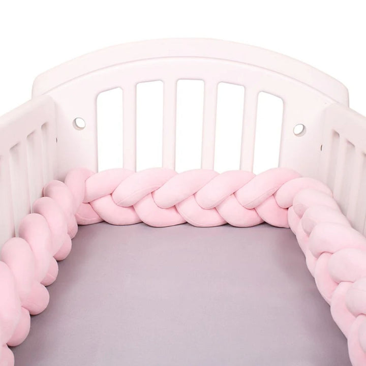 Gevlochten bedbumper 200 cm voor ledikant, zacht & veilig voor baby- & kinderkamer.