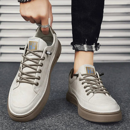 "Prime waterdichte herensneakers van PU-leer met antislipzool, bruine tint, stijlvol en comfortabel voor dagelijks gebruik."