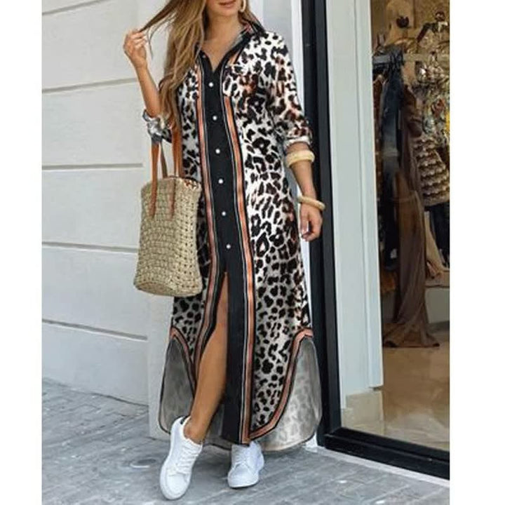 Lange dames street style jurk met trendy knoopsluiting, een modieuze toevoeging aan je dameskleding.