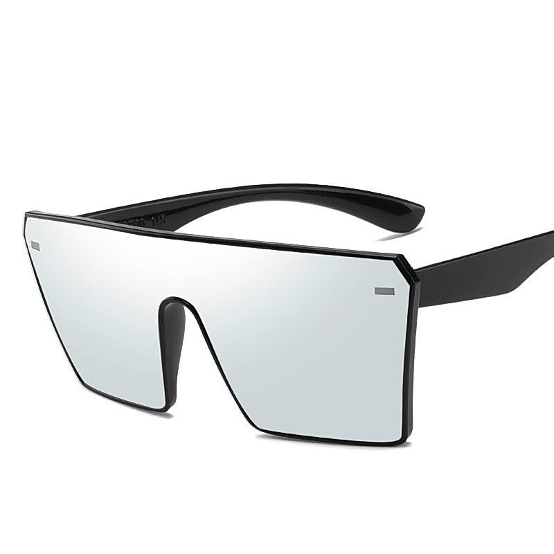 Comfortabele dames zonnebril, perfect voor zomerse dagen. Stijlvol en beschermend.