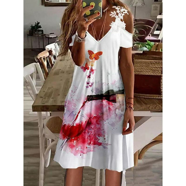 Luchtige dames zomerjurk met bloemdessin; comfortabel voor warme dagen en gelegenheden.