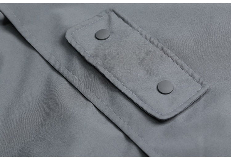 Zwarte dames winterjas, elegante thermojas voor een modieuze en warme look. Korte jas.