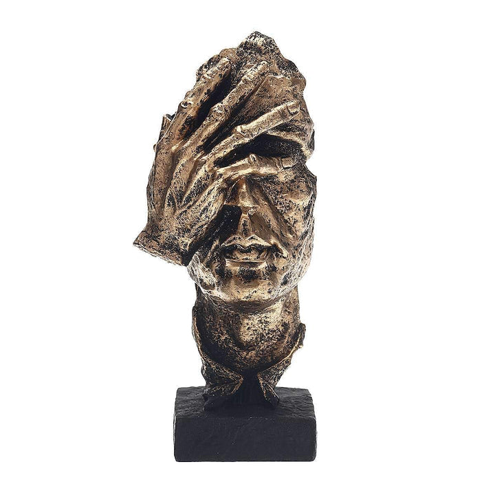 Sierlijke gouden abstracte sculptuur Soren, moderne kunst decoratie die een luxe uitstraling geeft.