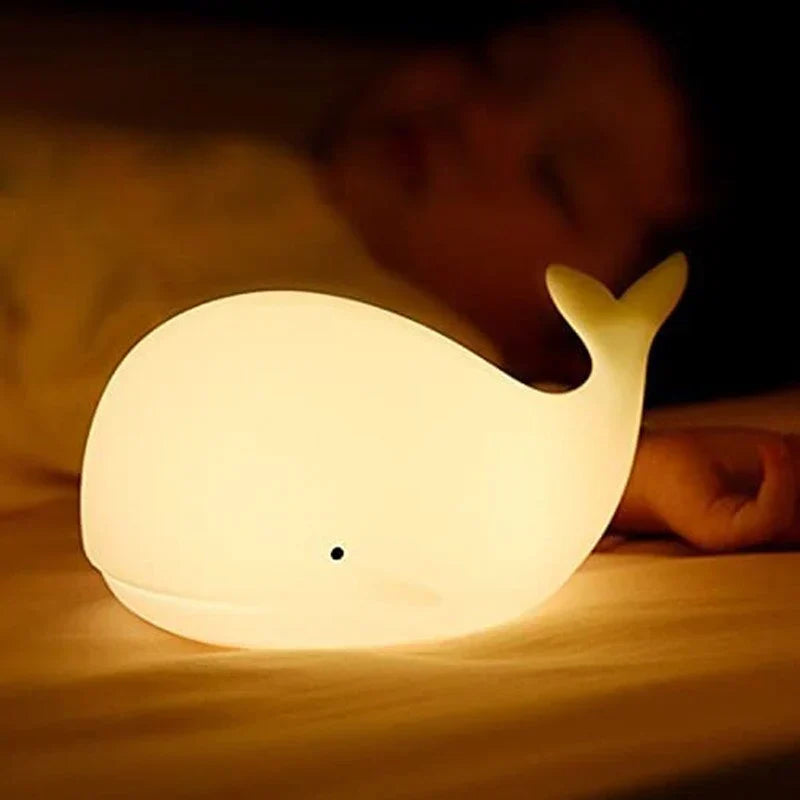 Walvis nachtlampje GlowWhale met kalmerende kleurverandering, creëert magische sfeer in de kinderkamer.