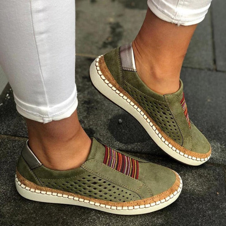 Orthopedische JusticeSneaks schoenen voor dames met optimale voetondersteuning voor comfortabel en pijnvrij lopen.