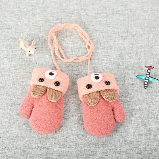 Zachte peuterwantjes met vrolijk konijnendesign, perfect voor warme kinderhandjes in de winter.