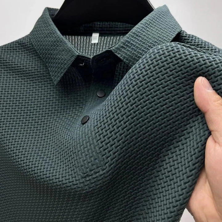 Stijlvolle herenpolo, modern en anti-kreuk, perfect voor casual & zakelijk casual outfits.