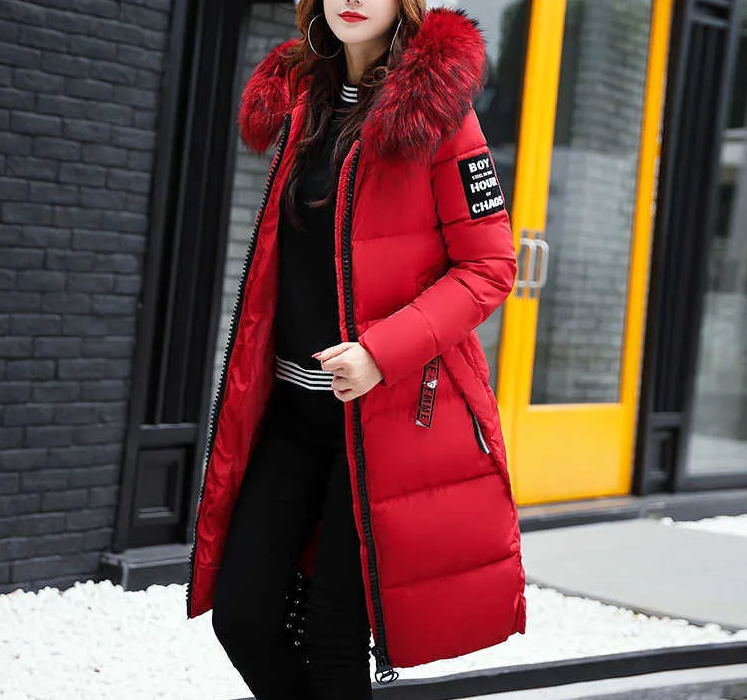 Elegante dames gewatteerde parka in lange pasvorm. Deze winterjas biedt optimale warmte en een stijlvolle uitstraling.