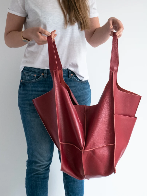 Stijlvolle retro handtas Maxine voor dames, ideaal voor strand en zomerse outfits.