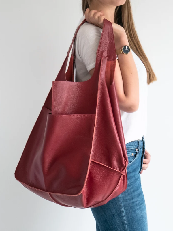 Dames strandtas Maxine: stijlvolle retro PU-leren handtas, perfect voor strand & vakantie.