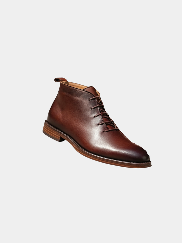 Bruine leren heren veterschoenen, tijdloze enkellaarsjes voor een stijlvolle casual of formele look.