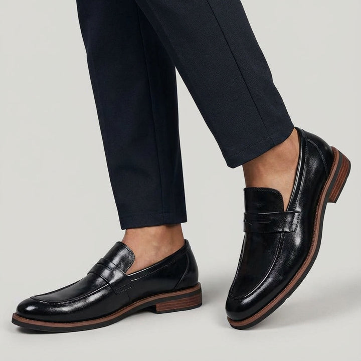 Casual bruine instappers voor heren, comfortabele loafers voor een ontspannen, maar stijlvolle look.