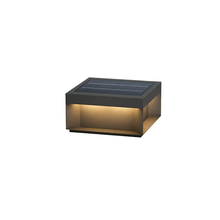"Robuuste weerbestendige zonne wandlamp met geïntegreerde LED en mat acryl, ideaal voor sfeervolle tuindecoratie"