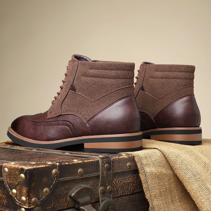 Robuuste leren zool van klassieke heren wingtip schoenen, ontworpen voor duurzaamheid en grip.