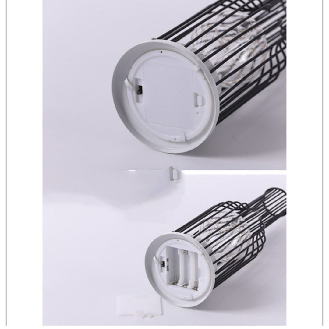 Robuuste designlamp: industrieel-rustieke tafellamp met warm licht. Verlichting voor modern interieur.