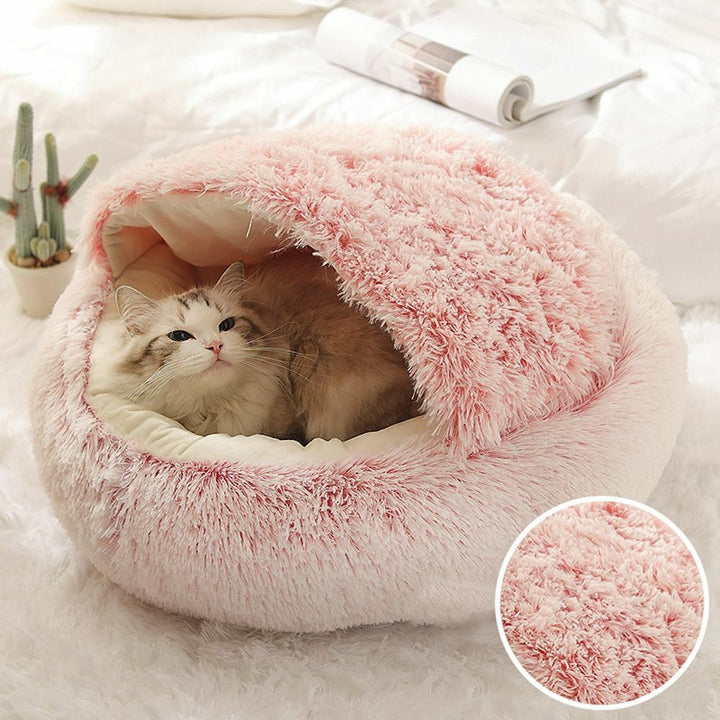 Pluchen katten slaapmand voor privacy en comfort, zacht en warm.