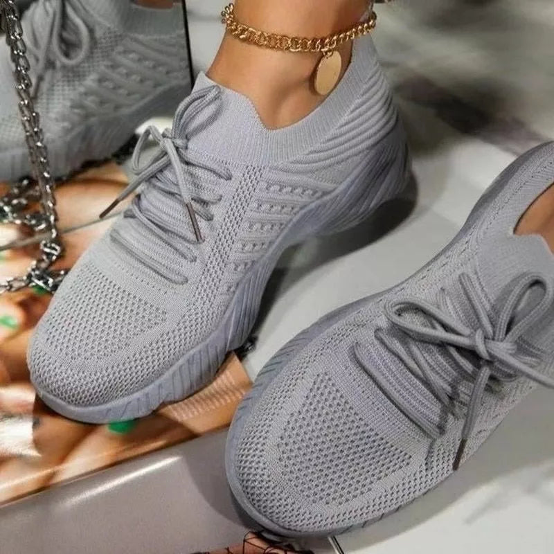 Skye Comfort dames orthopedische sneakers, lichtgewicht en sportief, bieden optimale voetondersteuning voor actieve voeten.