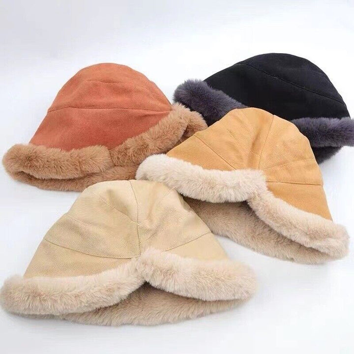 Zacht pluche dames vissershoedje, warm en trendy, completeert elke winteroutfit.