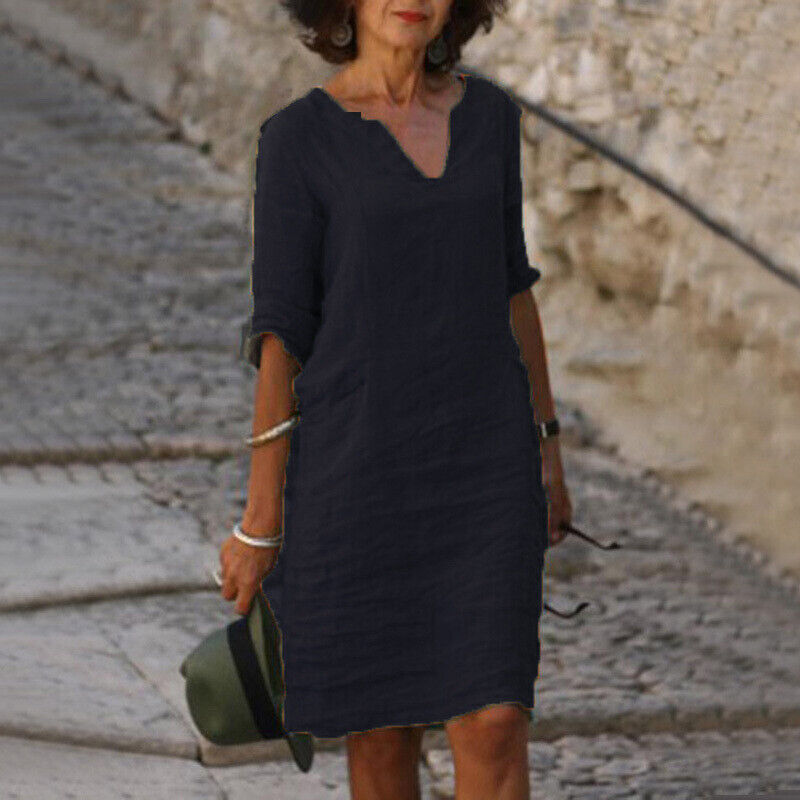 Comfortabele luchtige dames zomerjurk, perfect voor warme dagen en ontspanning. Een must-have voor vakantie.