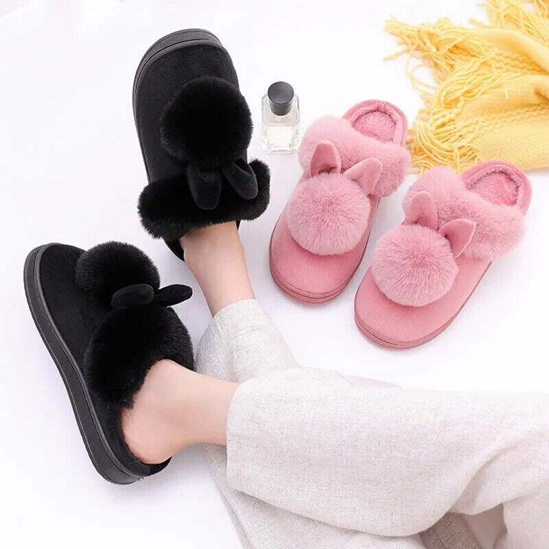 Schattige dames pluizige slippers met konijnenoren, perfect voor comfort en warmte deze winter.