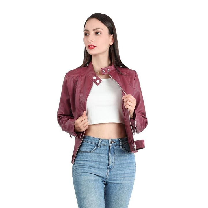 Modieus damesjack, casual en elegant. Geschikt voor elk seizoen, met ritssluiting.