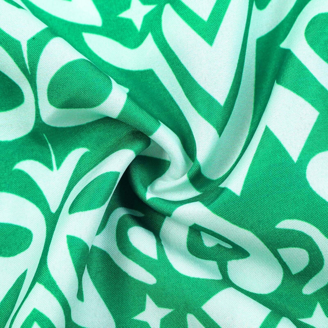 Dames lange bloemenjurk Liora met V-hals. Comfortabele, elegante, vintage zomerjurk van polyester.
