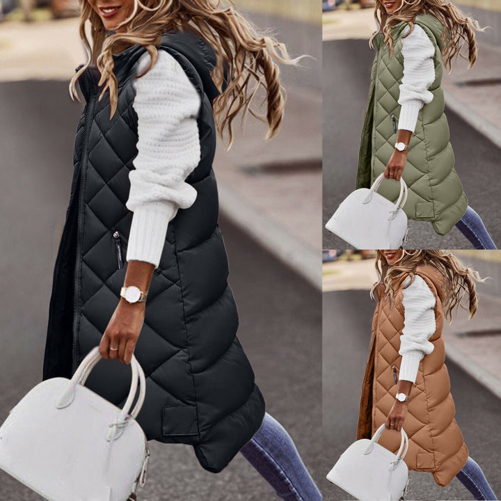 Casual lange bodywarmer voor dames, gecapuchonneerd, warme en modieuze winter bovenkleding.
