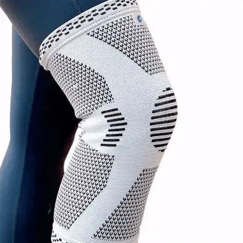 Hoogwaardige KnieStabiel kniebrace met duurzame stof. Biedt optimale knieondersteuning, compressie en comfort.