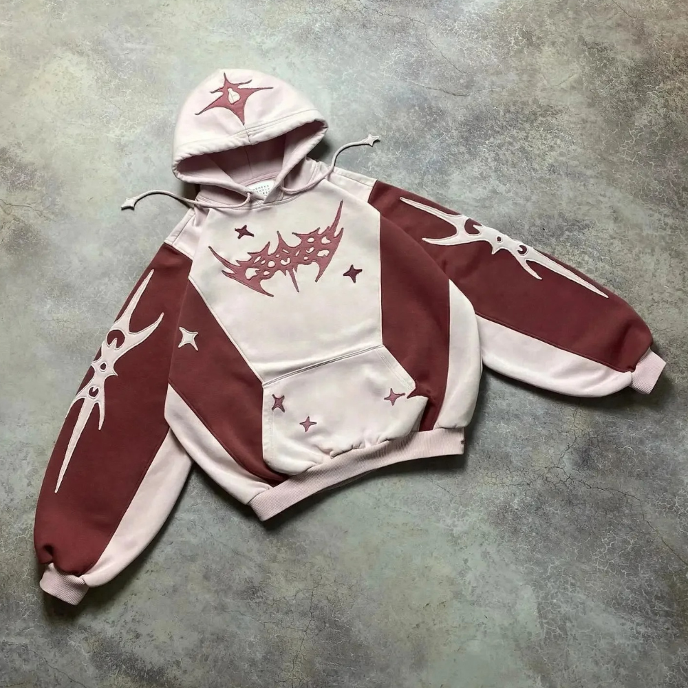 Veelzijdige dames hoodie Noa, een modieuze en comfortabele trui voor alle seizoenen.