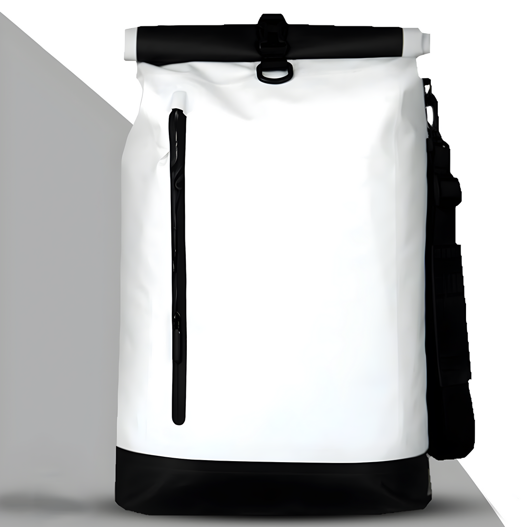 Comfortabele fietsrugzak MultiBag™ gedragen door fietser, waterdicht en ruim.