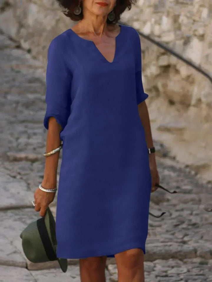 Comfortabele dames V-hals jurk, casual en elegant, perfecte zomerjurk voor dagelijkse stijl.