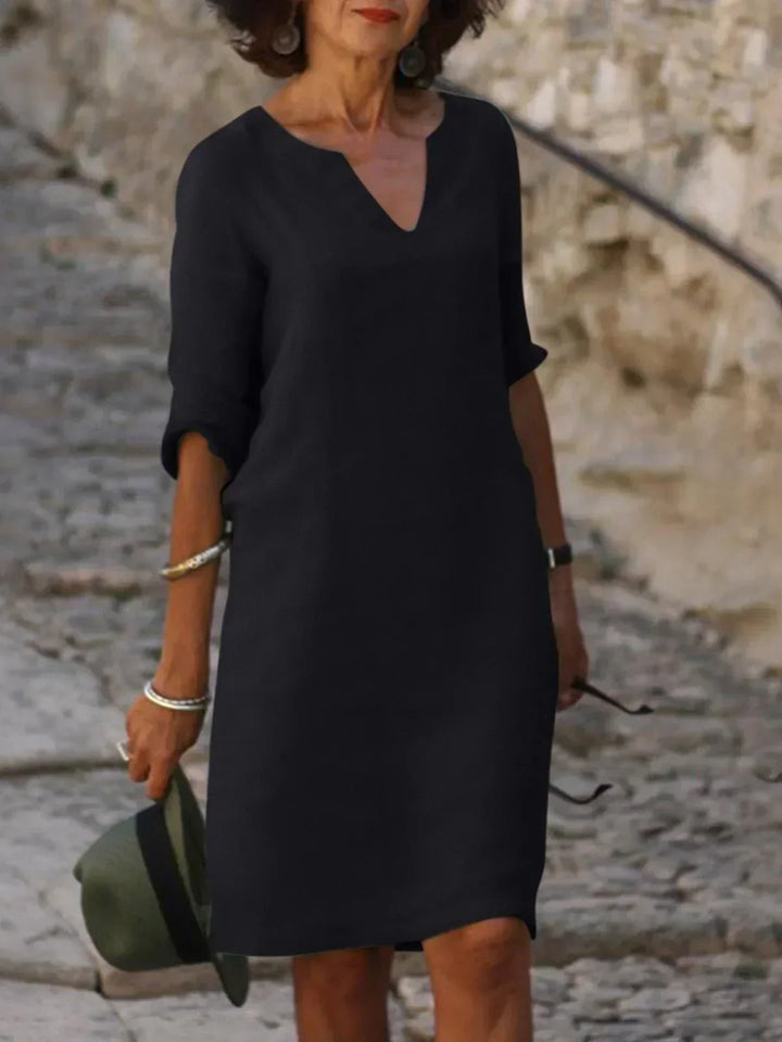 Dames casual V-halsjurk voor dagelijks comfort, ideaal voor de zomer met een relaxte pasvorm.