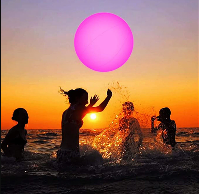 Lichtgevende LED strandbal voor feestjes, waterdicht zwembadspeelgoed. Ideaal voor tuinverlichting en sfeer.