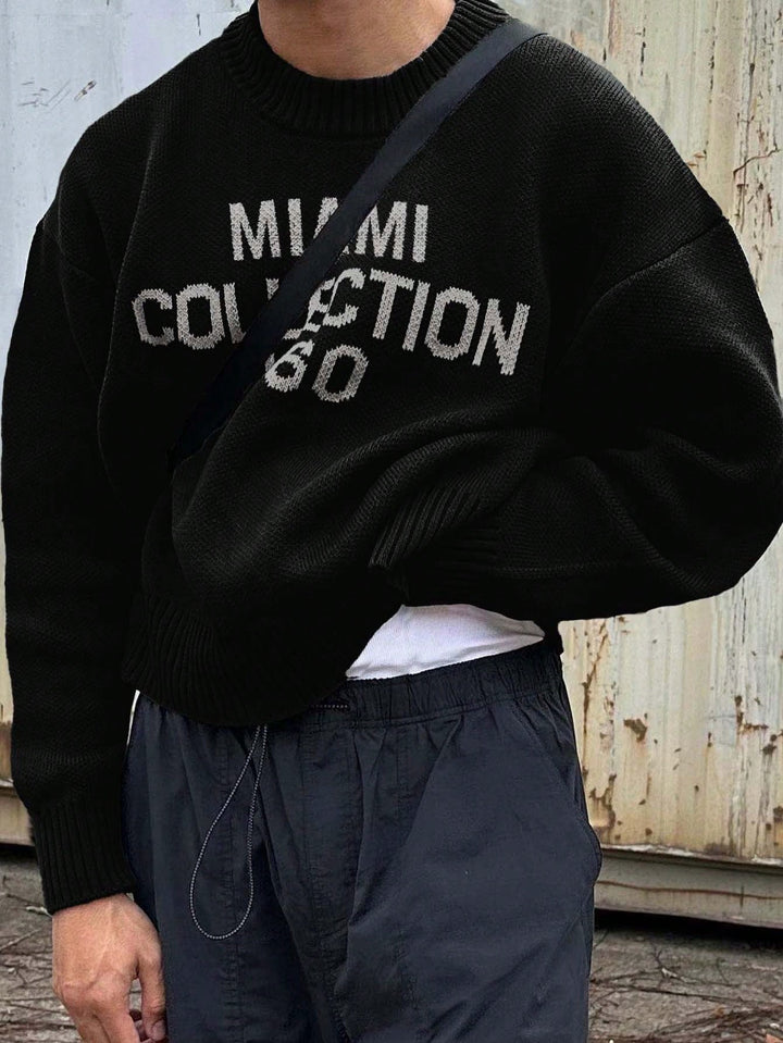 Relaxte pasvorm heren oversized trui met ronde hals. Comfortabele streetstyle gebreide trui, perfect voor wintermode.