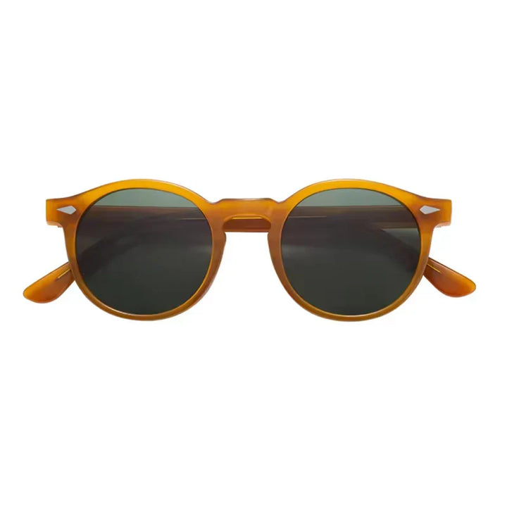 Robuuste unisex zonnebril met geavanceerde polarisatie voor anti-schittering en UV-bescherming buiten.