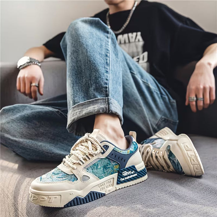Comfortabele blauw-witte herenschoenen; perfect als hardloopschoenen of casual sneakers voor dagelijks gebruik.