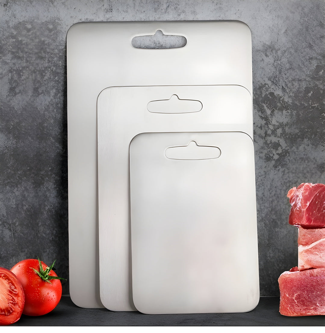 Hygienische titanium snijplank, dik en stevig, voor dagelijks snijden in elke moderne keuken.