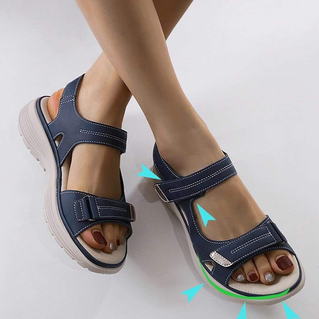 Stijlvolle dames comfort sandalen met platformzool, open teen en verstelbare bandjes voor dagelijks gebruik.