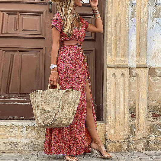 "Sophie bohemian vintage jurk, kleurrijke eclectische print, hoge split, vloeiend silhouet, damesjurk, zomerstijl, zonder mer