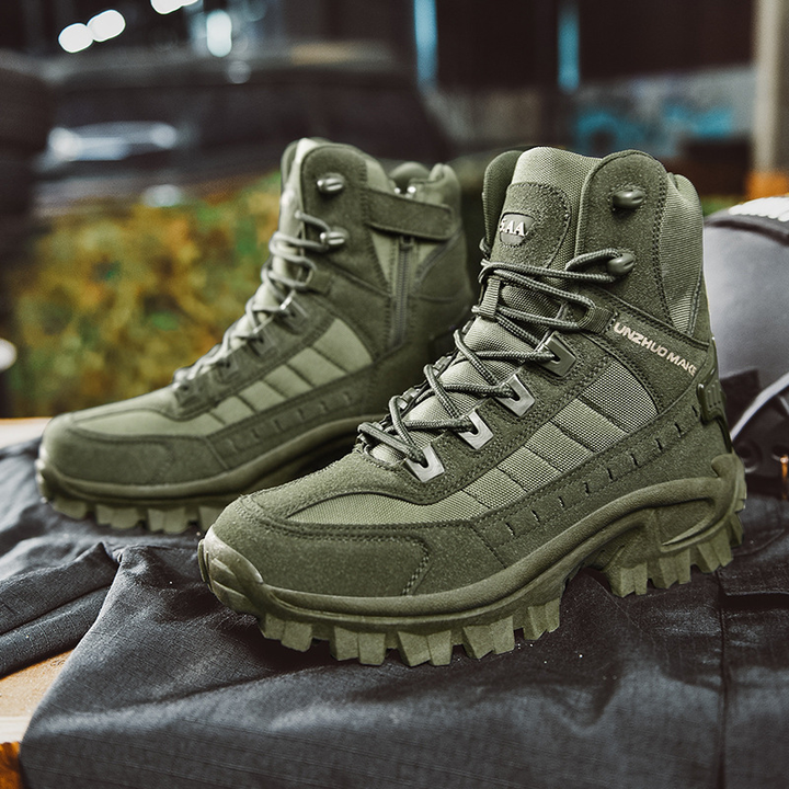 Suède waterdichte heren werkschoenen, comfortabel en stijlvol voor werk en casual gebruik.