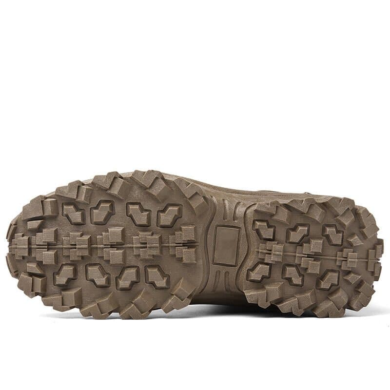 Suède waterdichte heren werkschoenen, bieden bescherming en ademend comfort buiten.