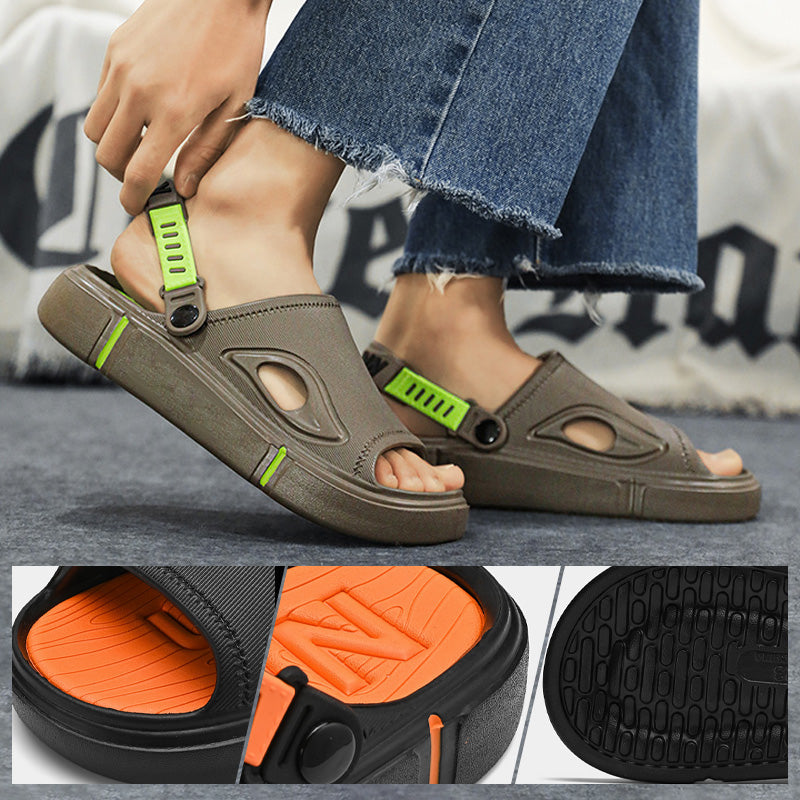 Lichtgewicht heren strandsandalen voor strandmode, met uitstekende grip en een comfortabel voetbed.
