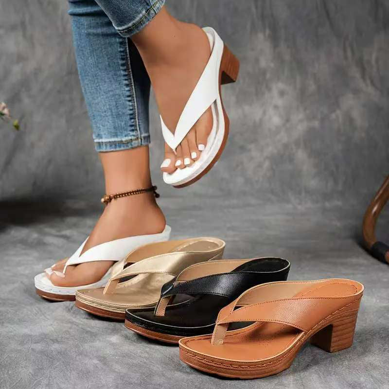 Luxe dames sandalen met hoge hak, orthopedisch en elegant, perfect voor stijlvolle zomeroutfits.