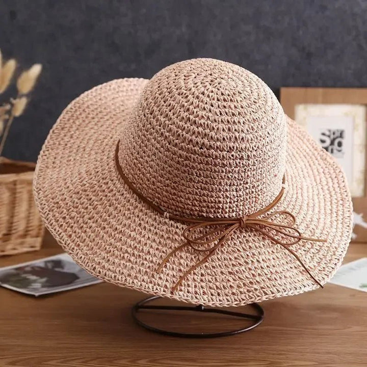 Elegante Tessa strandhoed voor dames, perfect voor zomer en vakantie. Biedt UV-bescherming.